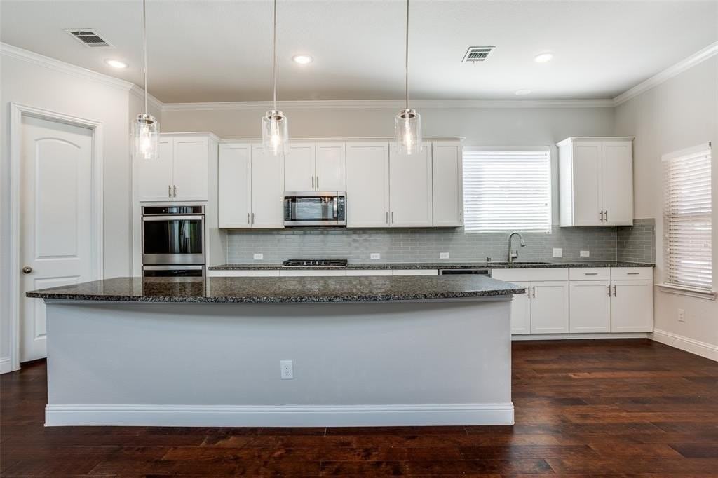 5420 Tuskegee Trl - Photo 4 of 25