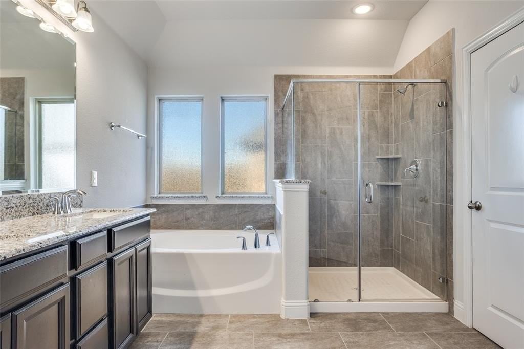 5420 Tuskegee Trl - Photo 5 of 25