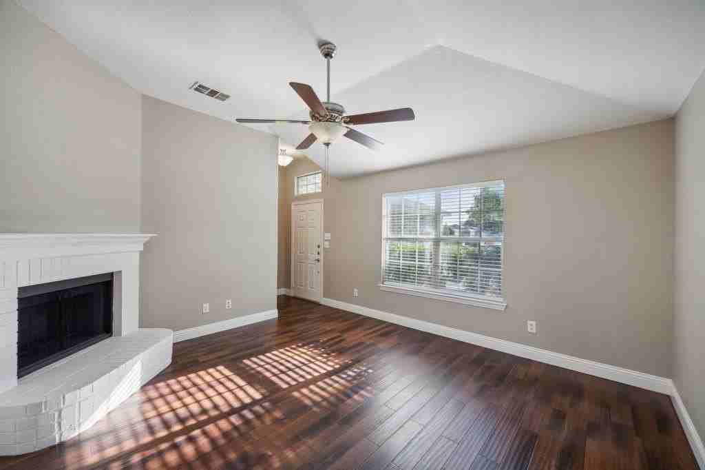 345 Port O Conner Dr - Photo 5 of 25