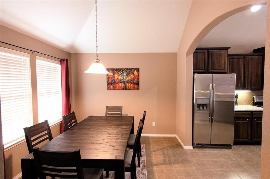 1405 Villa Paloma Blvd - Photo 5 of 33