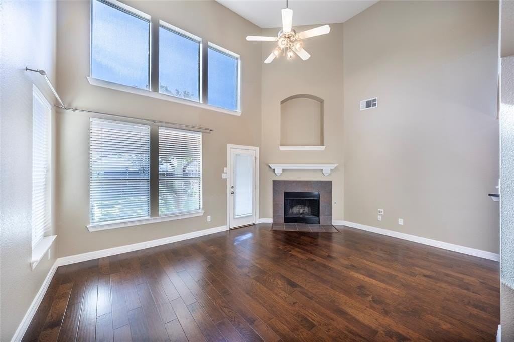 4501 Brighton Drive - Photo 7 of 35