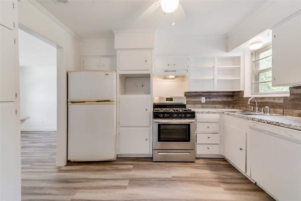 1412 Woodcrest Drive - Photo 6 of 19