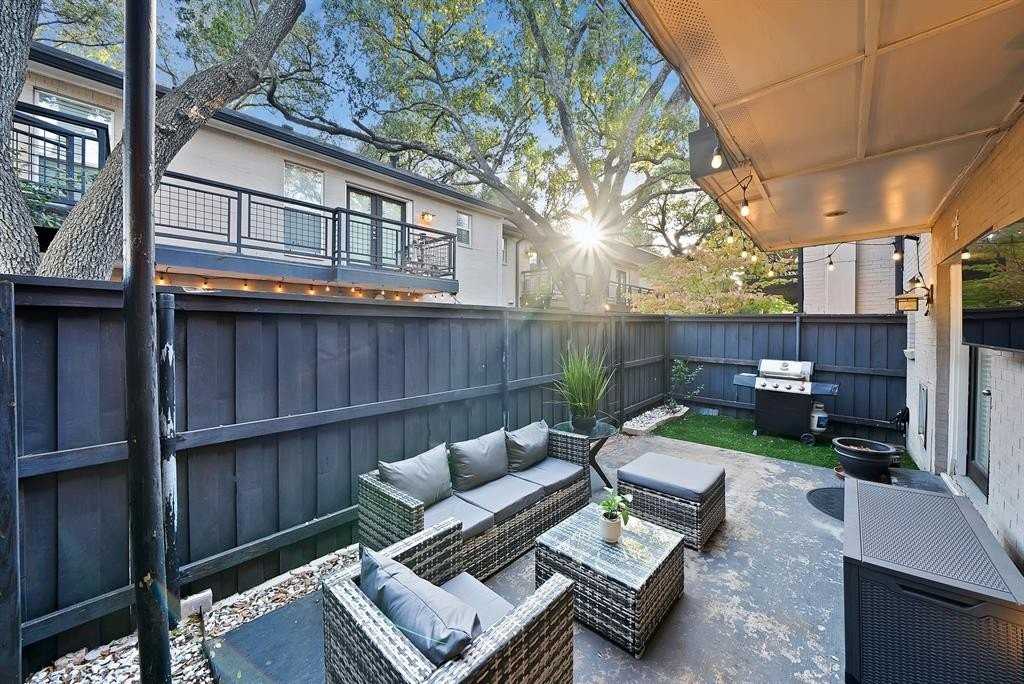 7738 Meadow Rd #109 - Photo 3 of 35