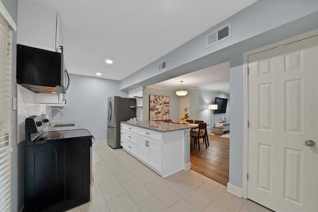 7738 Meadow Rd #109 - Photo 7 of 35