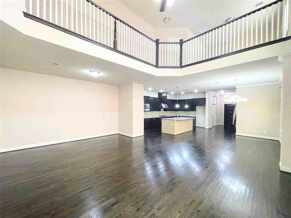 6622 Deleon St - Photo 6 of 32