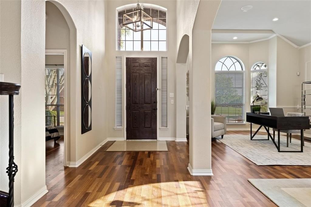 9750 Grassland Drive - Photo 3 of 31