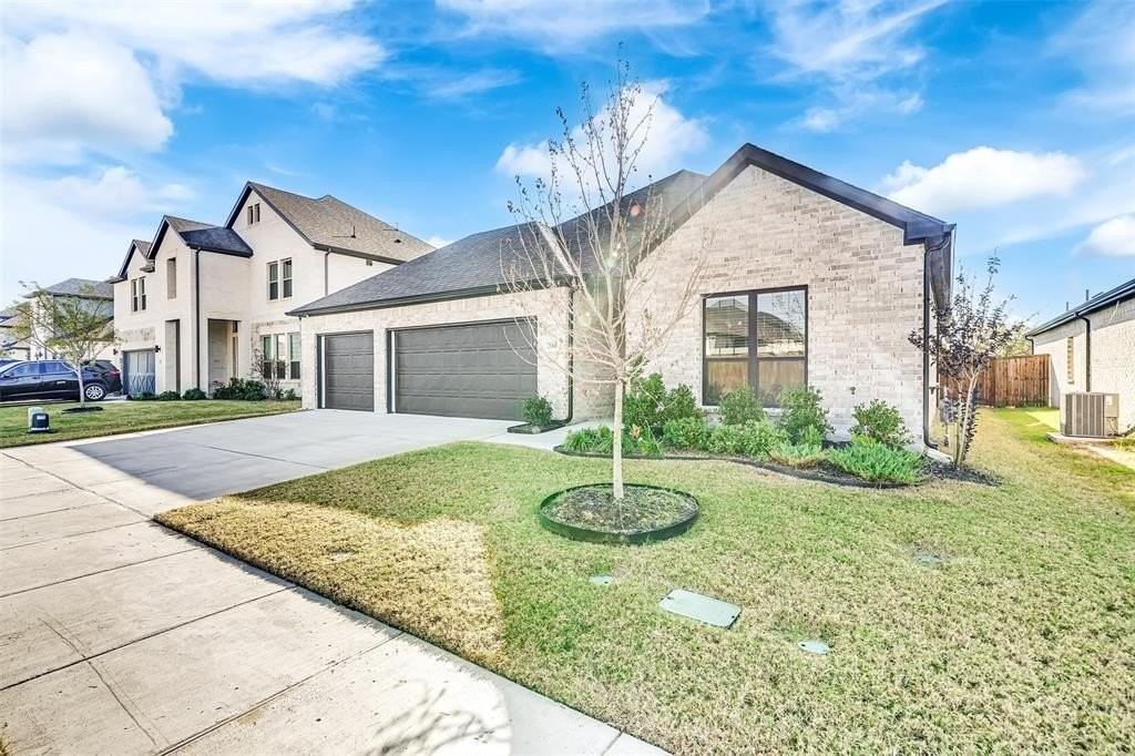 260 Lakeside Dr - Photo 2 of 31