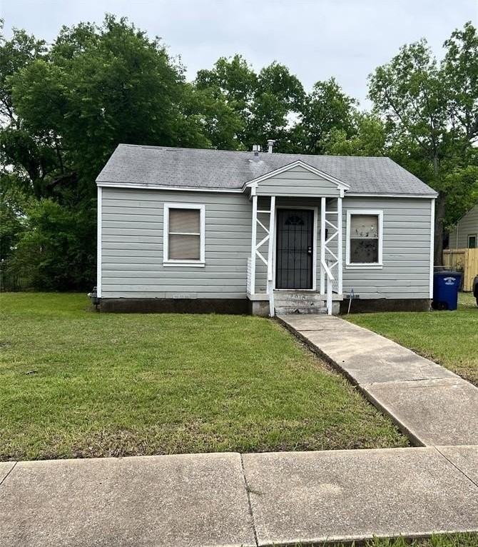 2918 Bardwell Avenue