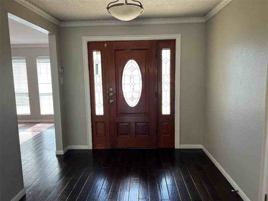 6151 Alpha Rd - Photo 4 of 39