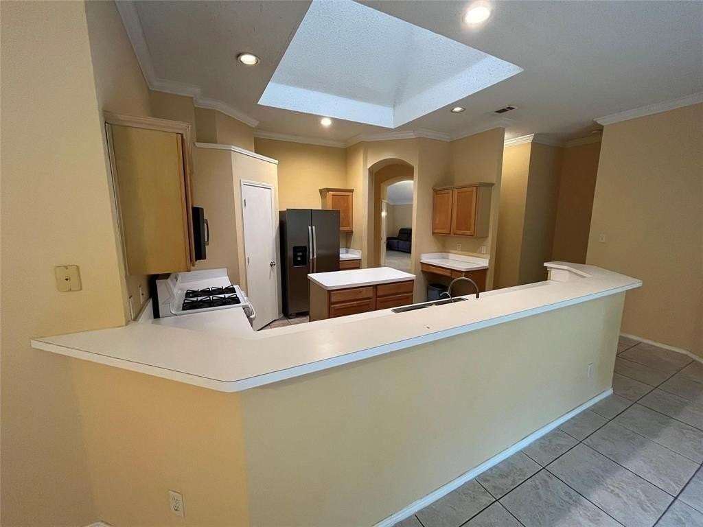 1120 Deer Valley Ln - Photo 4 of 15