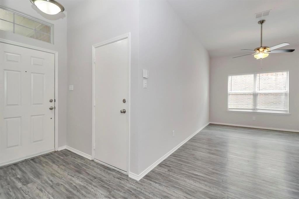 5528 Ridge View Drive - Photo 5 of 16