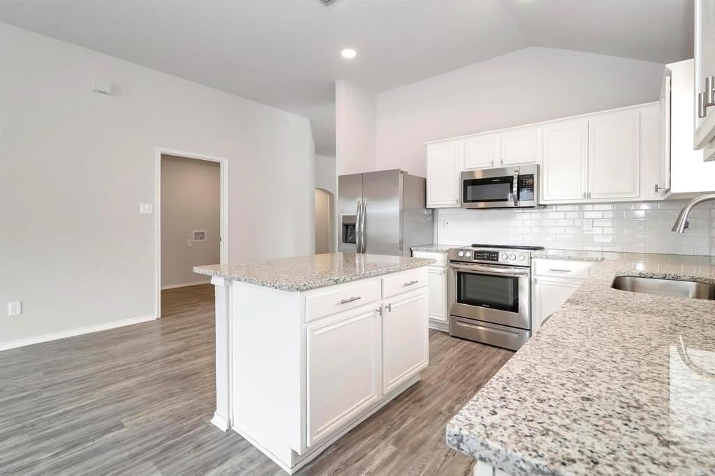 5528 Ridge View Drive - Photo 7 of 16