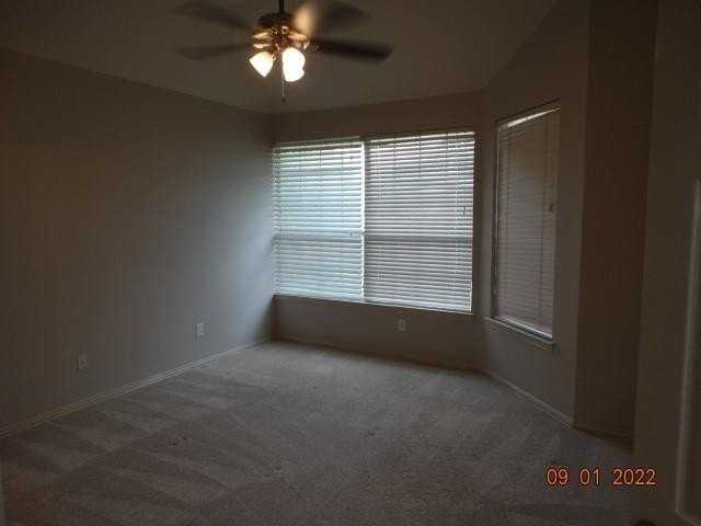 9718 Cliffside Dr - Photo 7 of 14