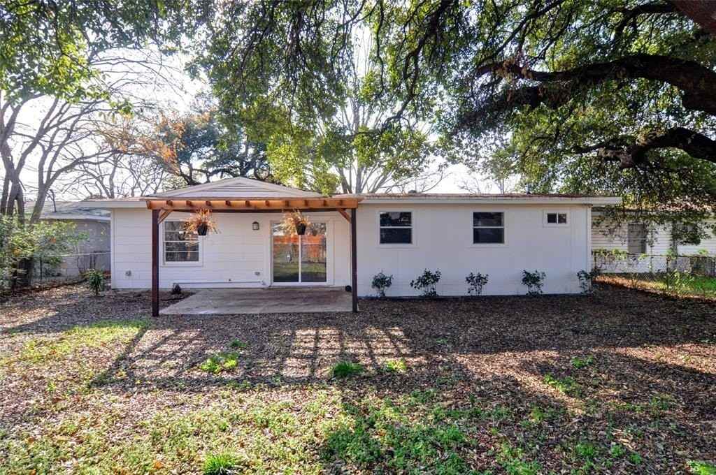 5808 Coleman St - Photo 6 of 30