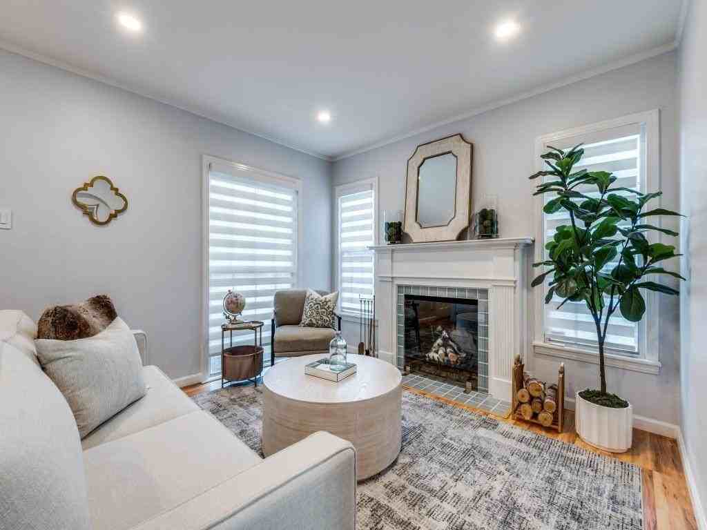 5739 Ellsworth Ave - Photo 2 of 38