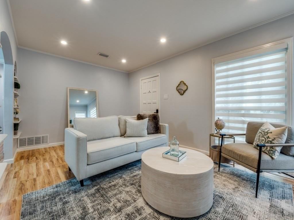 5739 Ellsworth Ave - Photo 5 of 38