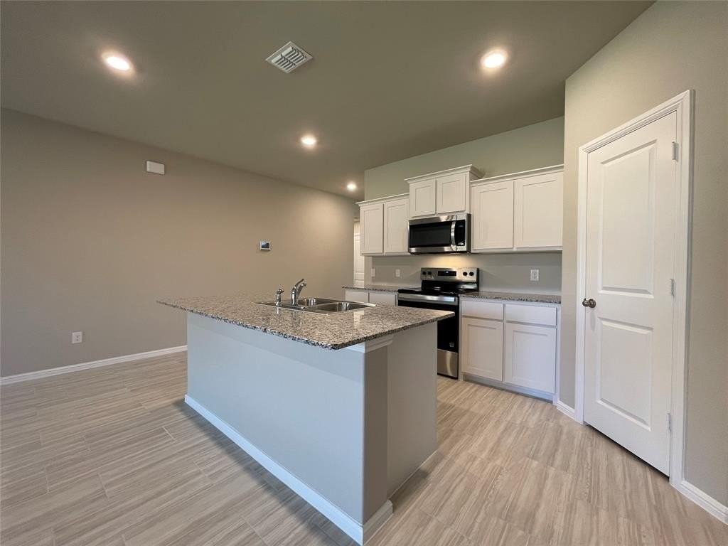 1616 1616 Strath Street - Photo 2 of 22