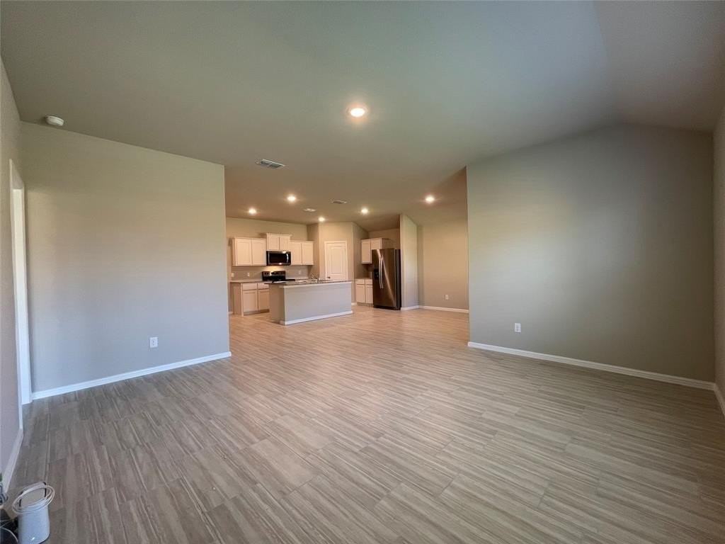 1616 1616 Strath Street - Photo 4 of 22