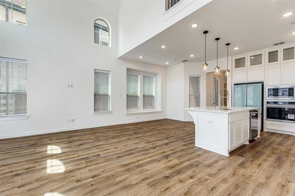 367 Somerville Dr - Photo 4 of 25