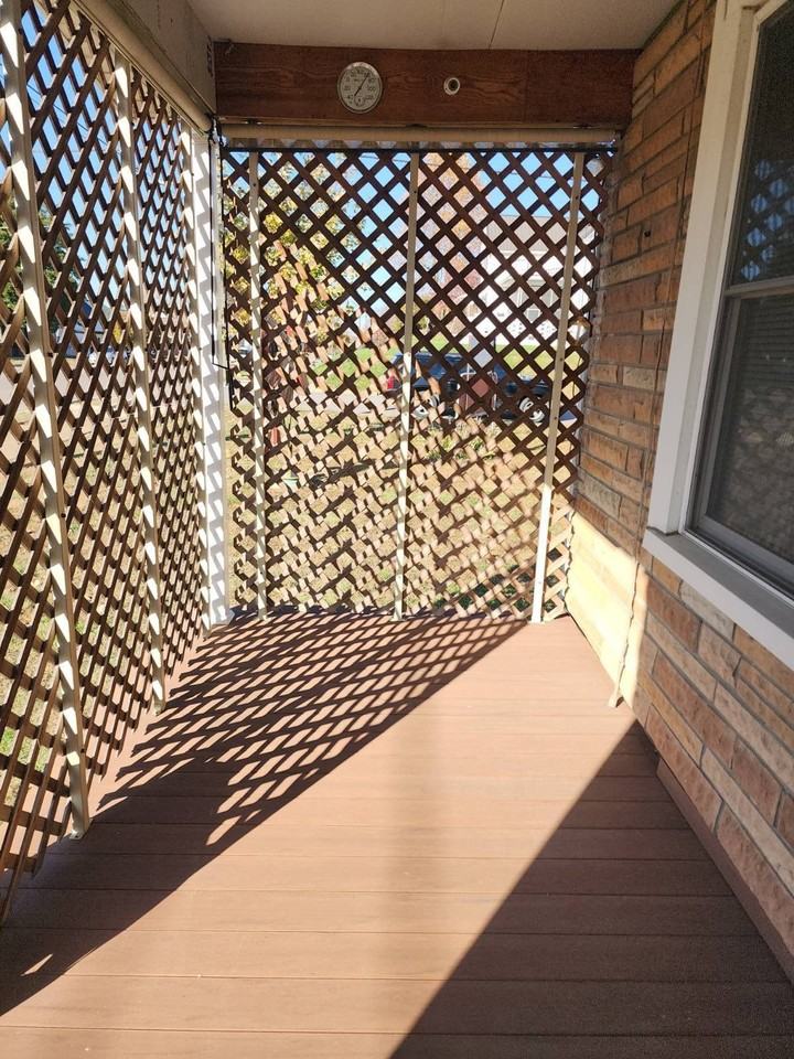 344 12th St - Photo 3 of 21