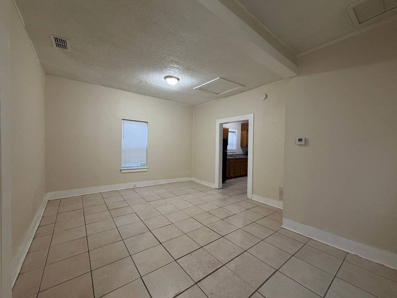 1441 Cleveland St - Photo 6 of 14