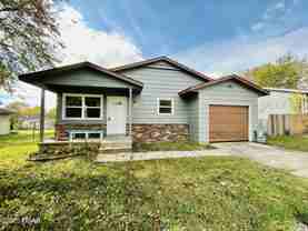 816 Robin Dr - Photo 1 of 1