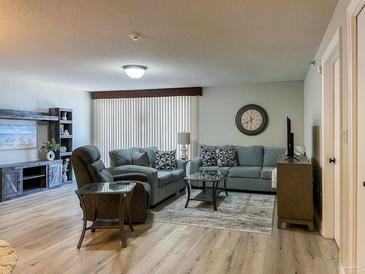 106 Port Royal Way - Photo 6 of 26