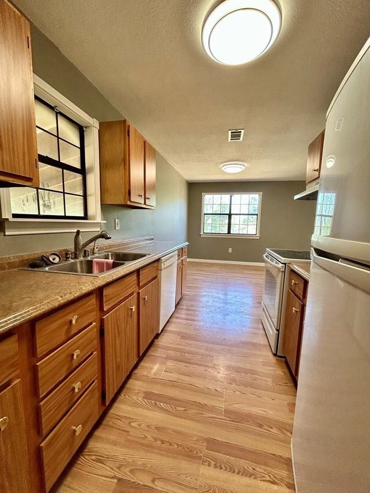 3118 South County Road 1069 - Photo 4 of 9