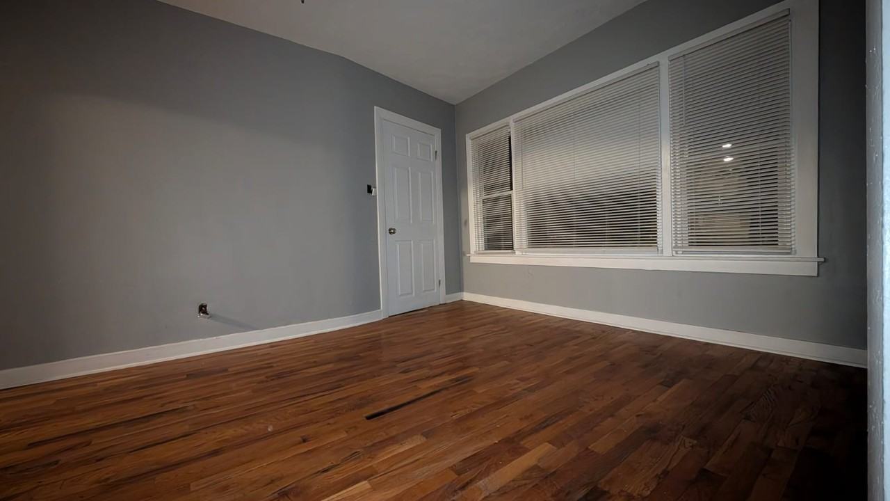 58 E 100th St #2 - Photo 6 of 8