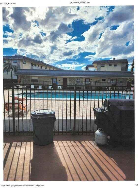 4411 Nw 16th St - Photo 7 of 18