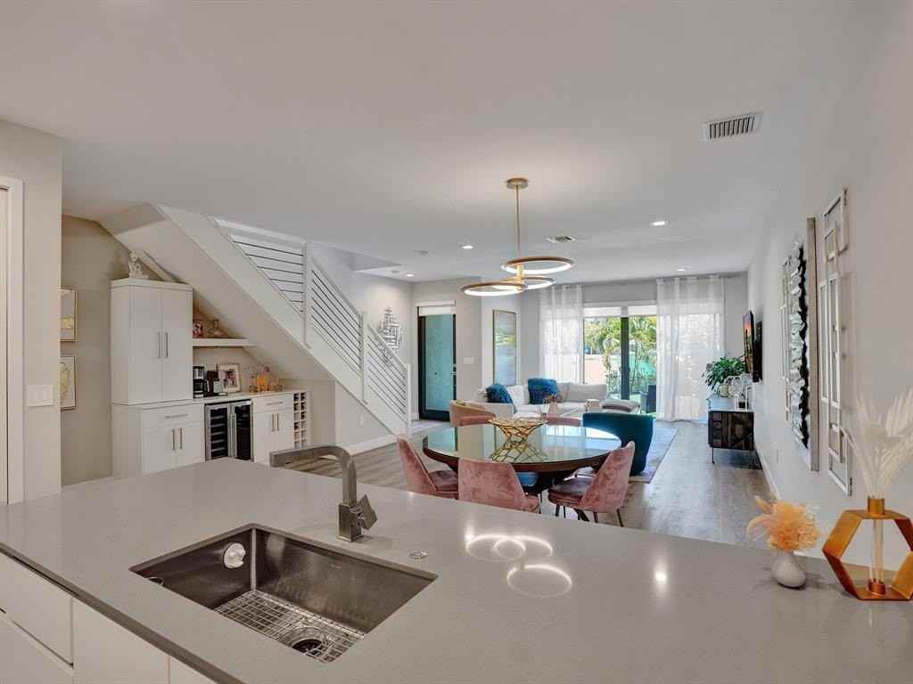 1604 Sw 4th Ave - Photo 7 of 38