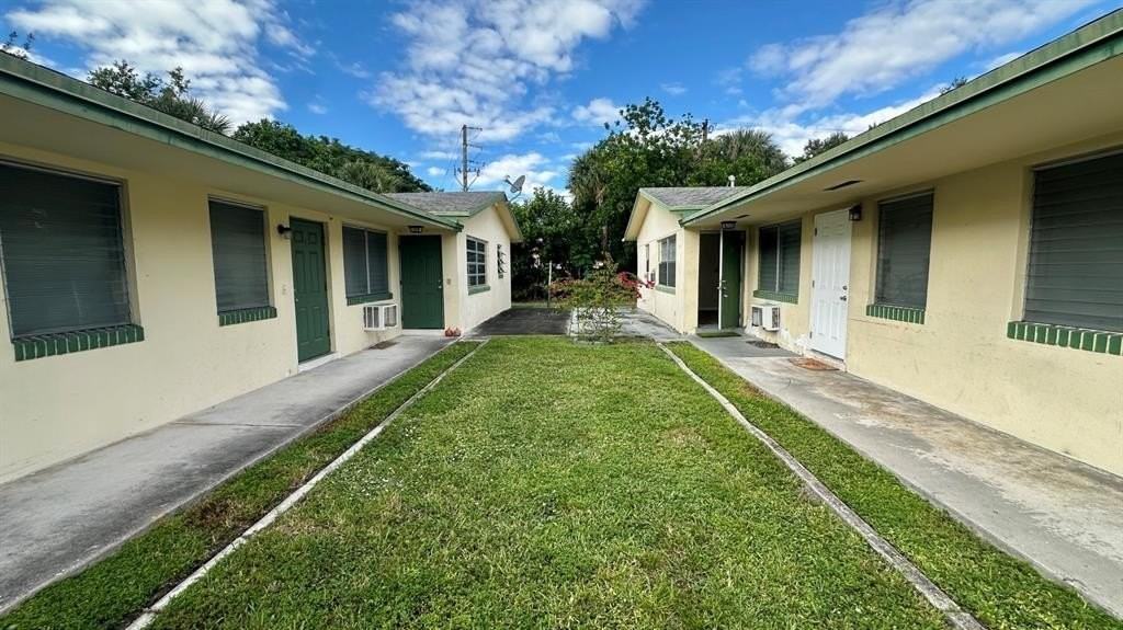 719 Se 16th St #5 - Photo 5 of 12