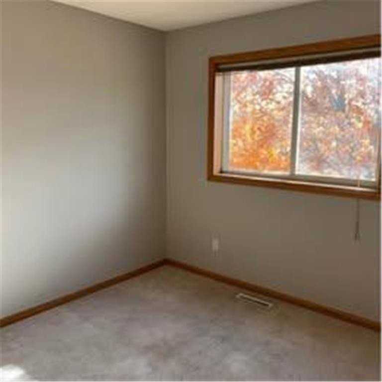 515 1st St N - Photo 5 of 15