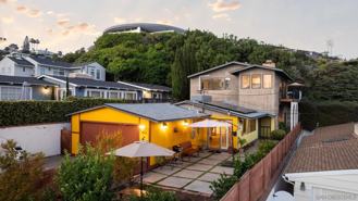 5643 Linda Rosa Ave - Photo 1 of 1