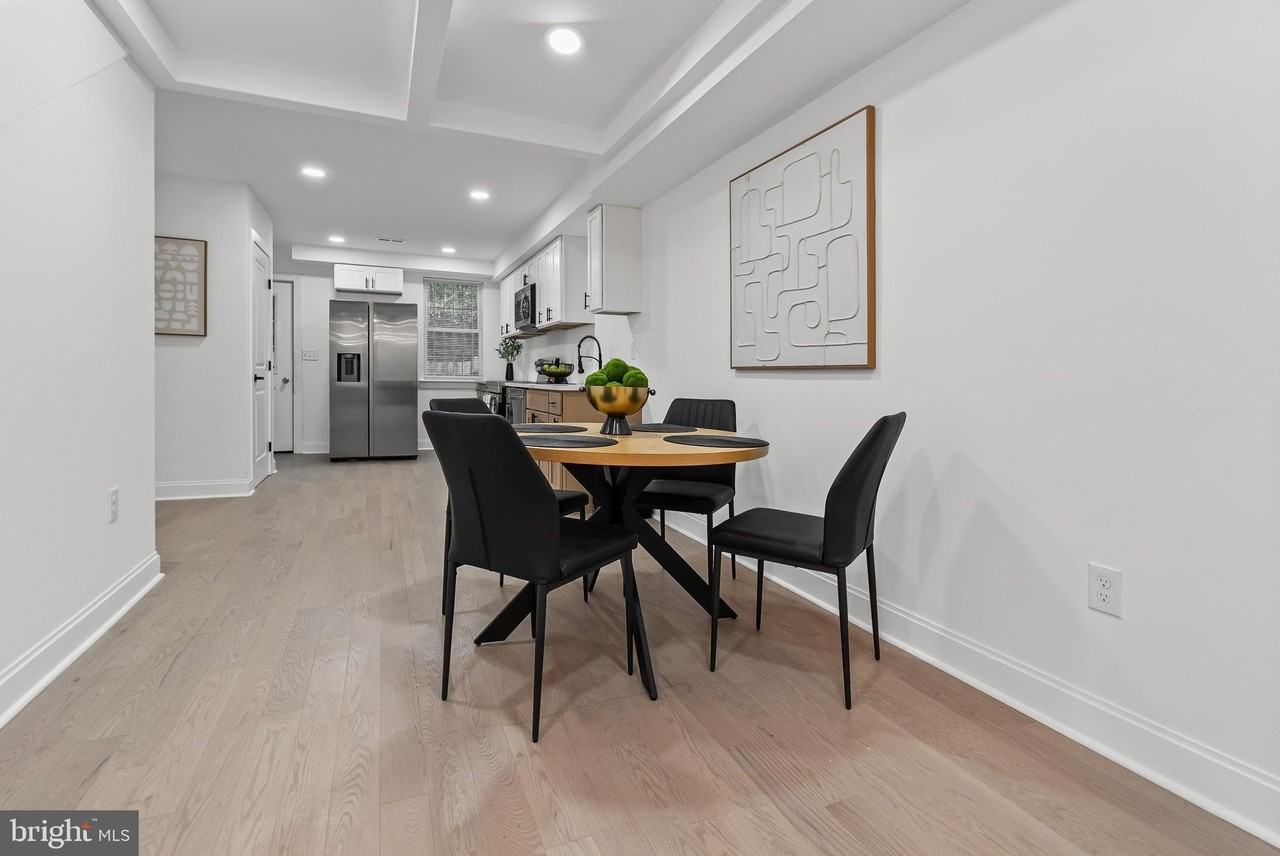 2430 East Biddle Street - Photo 5 of 26