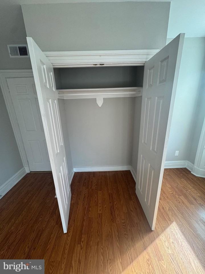 31 S Arlington Ave - Photo 2 of 10