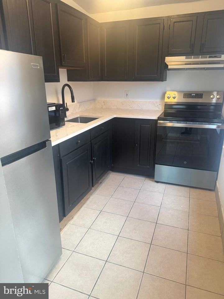 31 S Arlington Ave - Photo 6 of 10