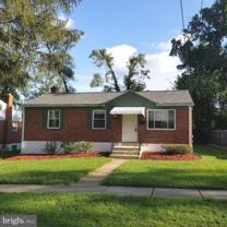 4704 Red Fox Rd - Photo 1 of 1