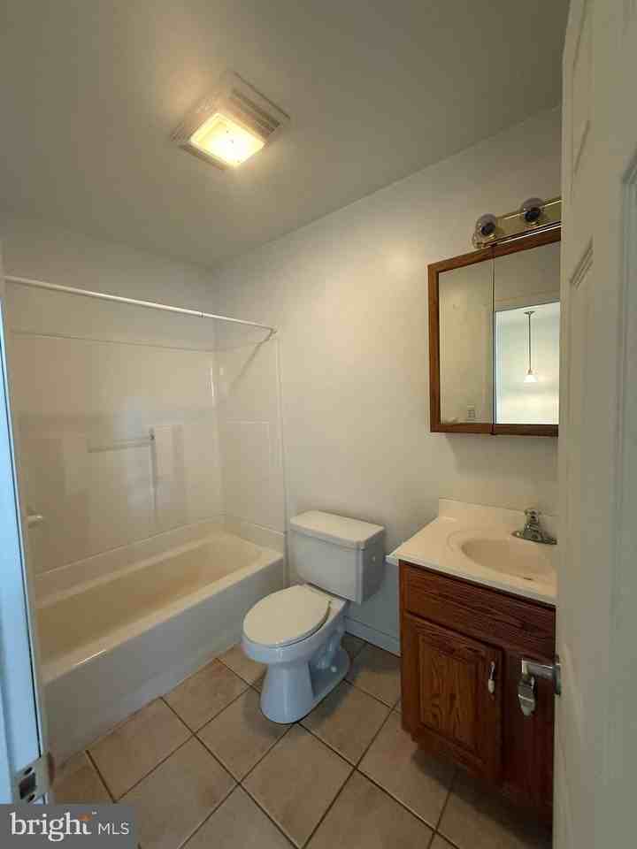 1123 Almond Road #2 - Photo 6 of 9