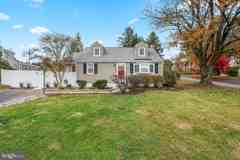 3 Buttonwood Ave - Photo 1 of 1