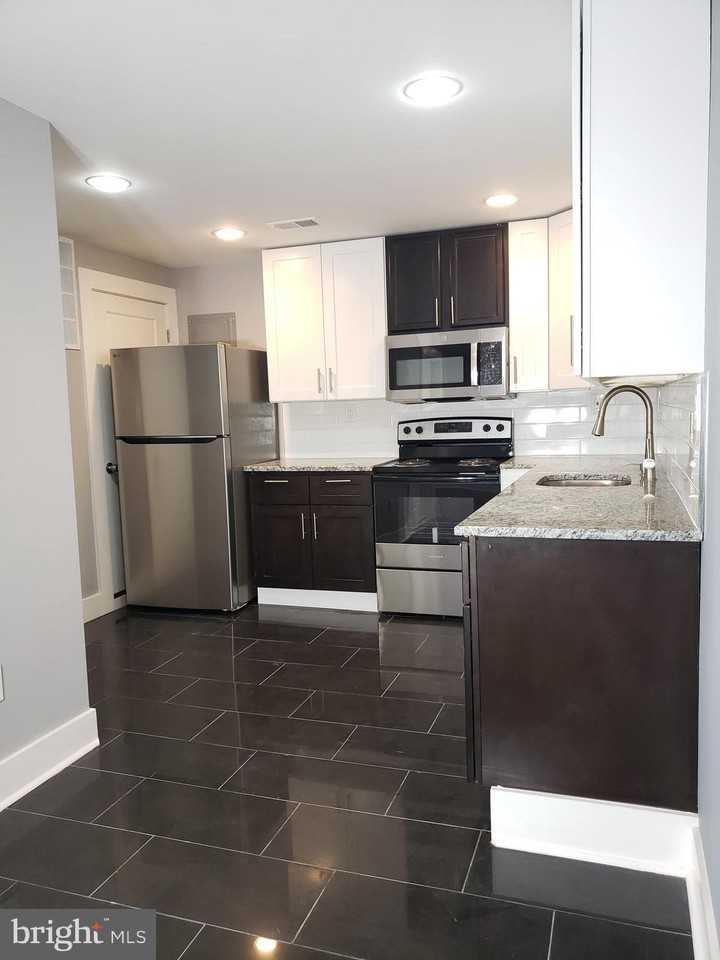 2001 S 17th St Fl 3 #FL3 - Photo 5 of 13