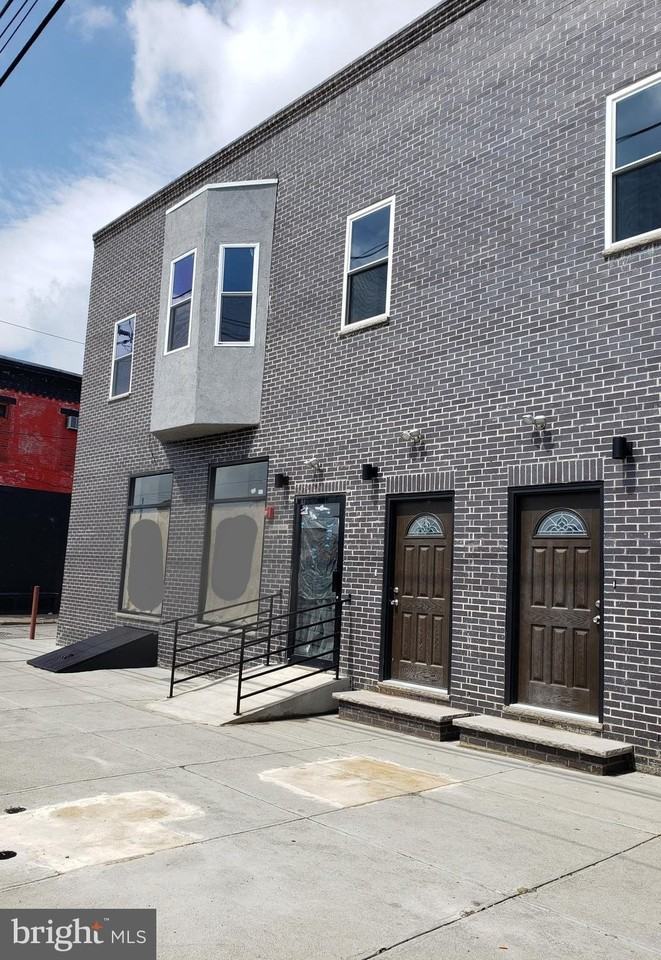 5109-11 Woodland Ave Unit Flr #FL2