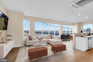 235 N Columbus Blvd Unit 518 #518 - Photo 1 of 1