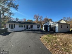 952 Brent Point Rd - Photo 1 of 1