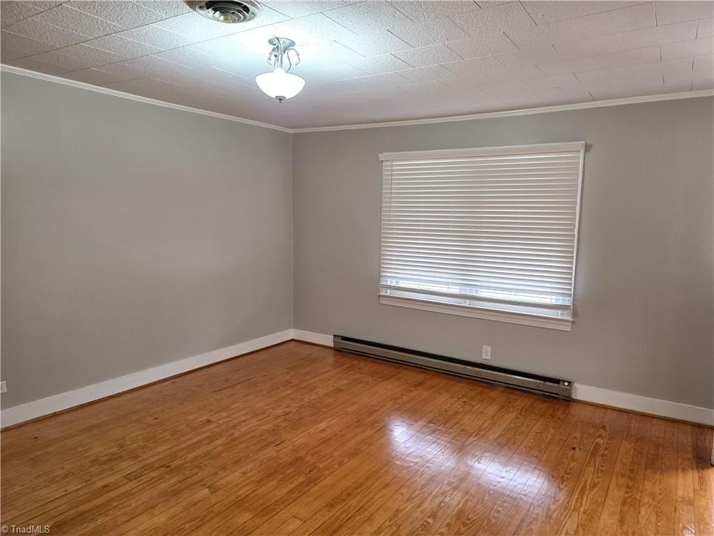 816 Banner St - Photo 4 of 20