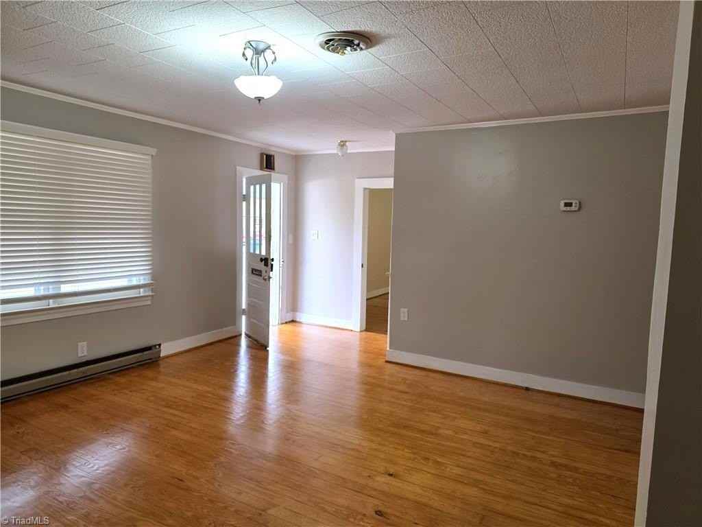 816 Banner St - Photo 5 of 20