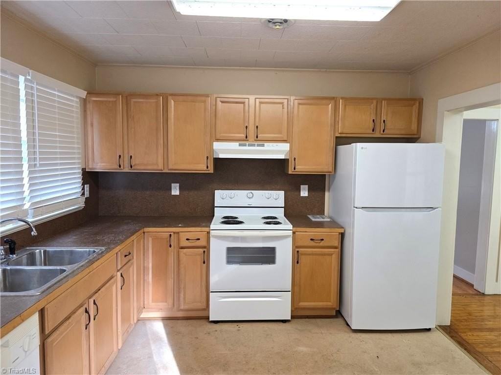 816 Banner St - Photo 7 of 20