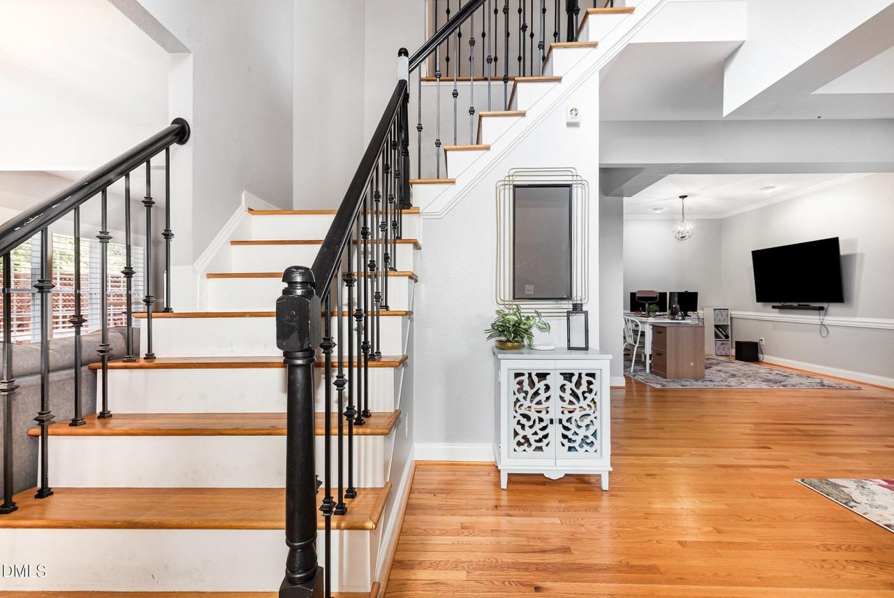 155 Grande Dr - Photo 3 of 21