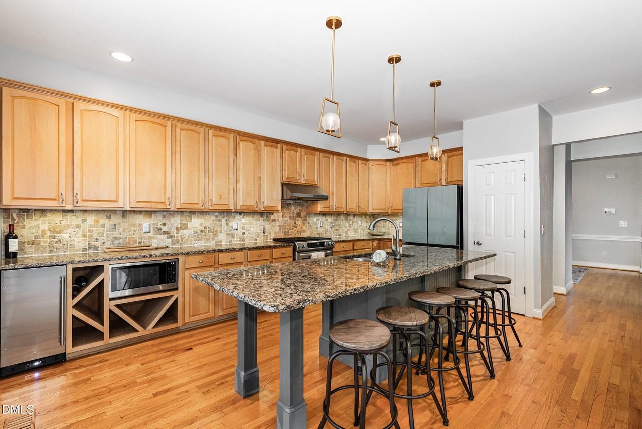 155 Grande Dr - Photo 7 of 21