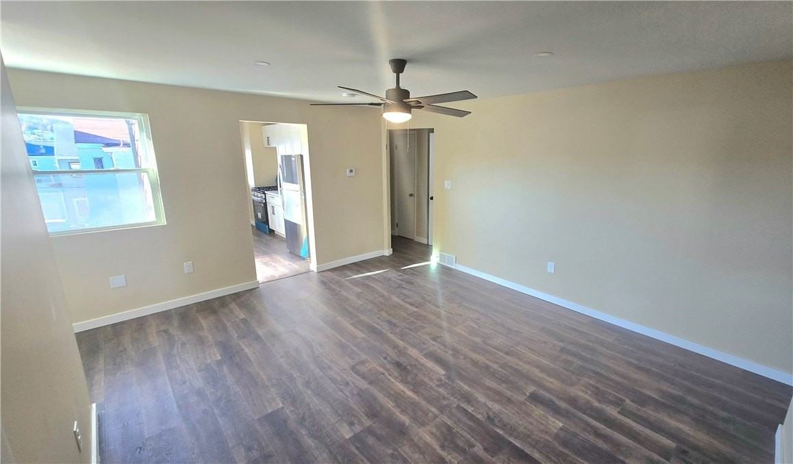 4560 Friendship Ave - Photo 4 of 20